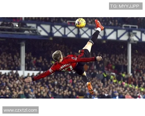 世界足球传奇球星的荣耀之路与影响力解析