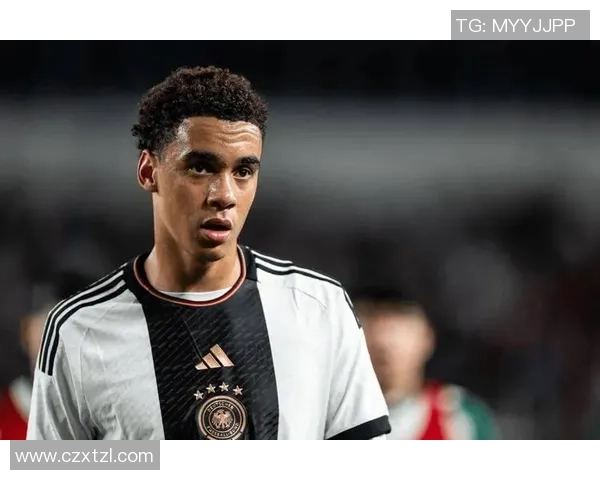 足球女博主大球星揭秘：她们如何在绿茵场上闪耀世界舞台